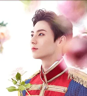 황민현
