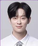 동현